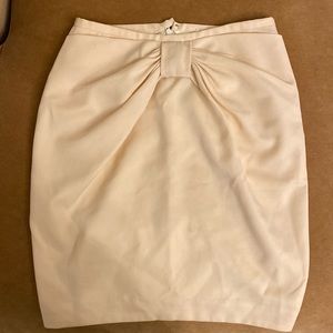3.1 Philip slim cream pencil skirt